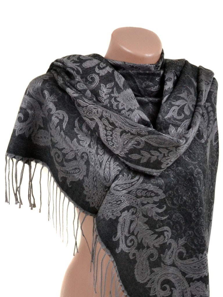 Палантин прада кашемир. Steinberg палантин. Шарф теплый женский. Теплые палантины из кашемира. Теплые палантины из кашемира.